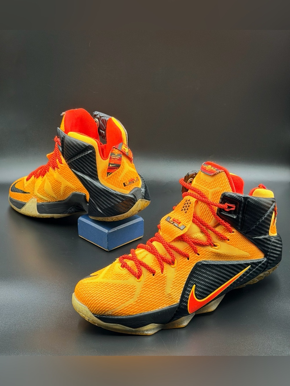 Nike LeBron 12 'CLE' - Picture 7 of 11